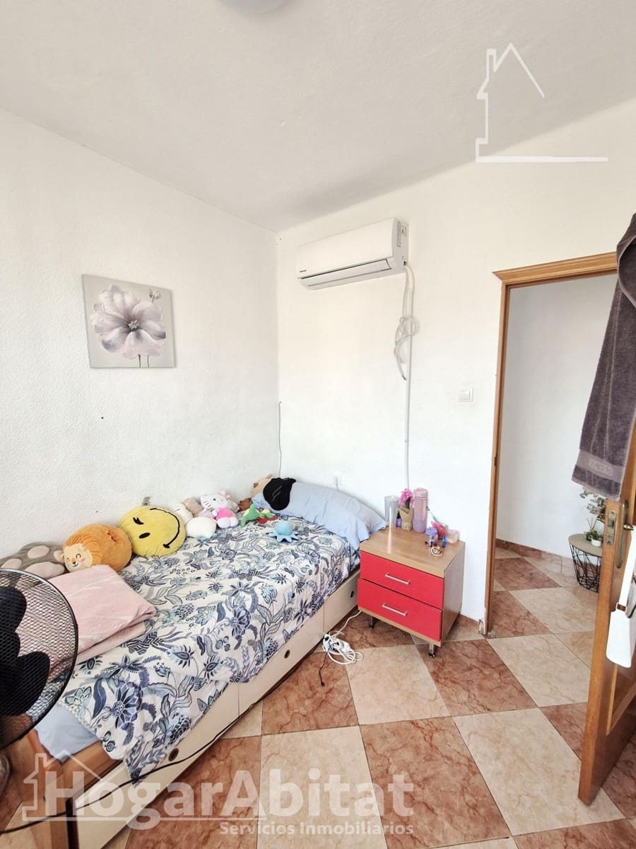 3 soverom Leilighet til salgs i Torrent - € 100 000 (Ref: 9940026)