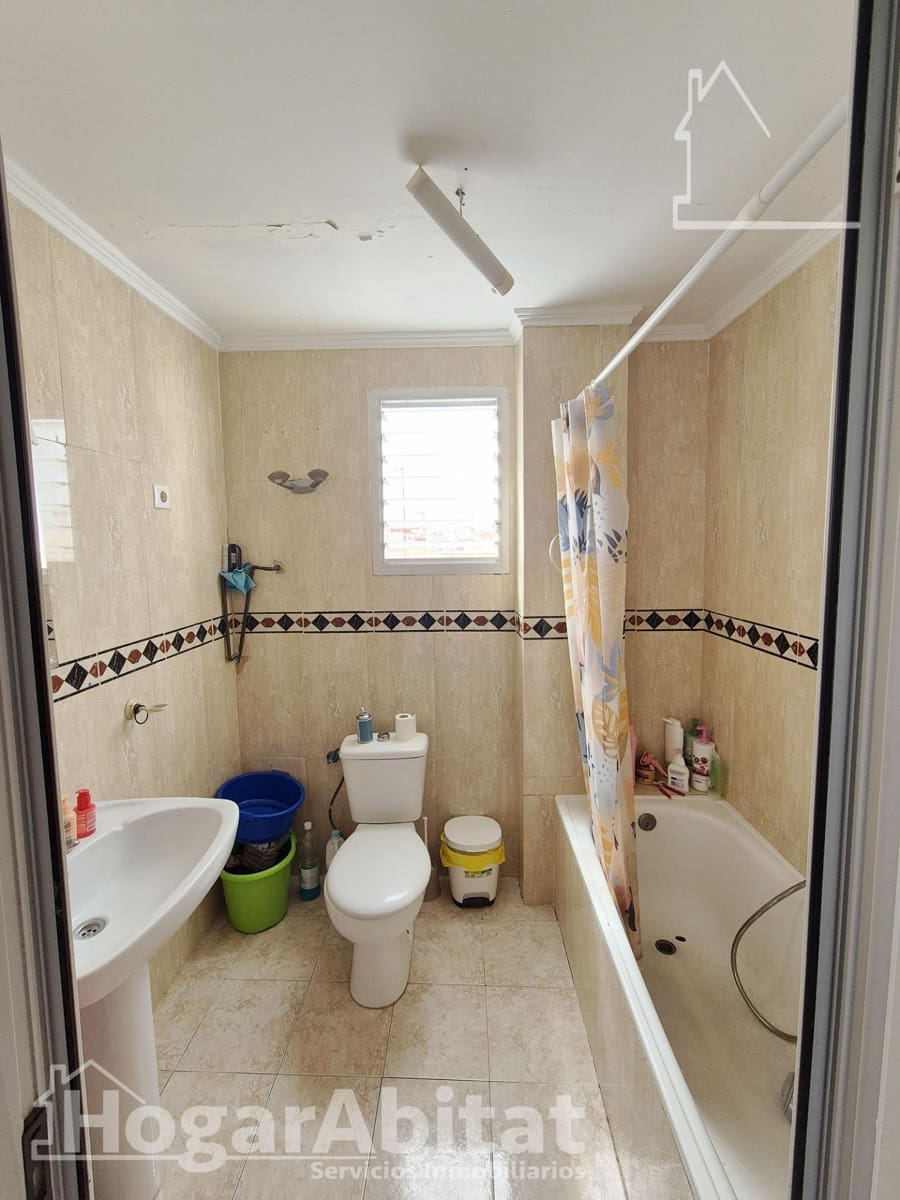 3 soverom Leilighet til salgs i Torrent - € 100 000 (Ref: 9940026)