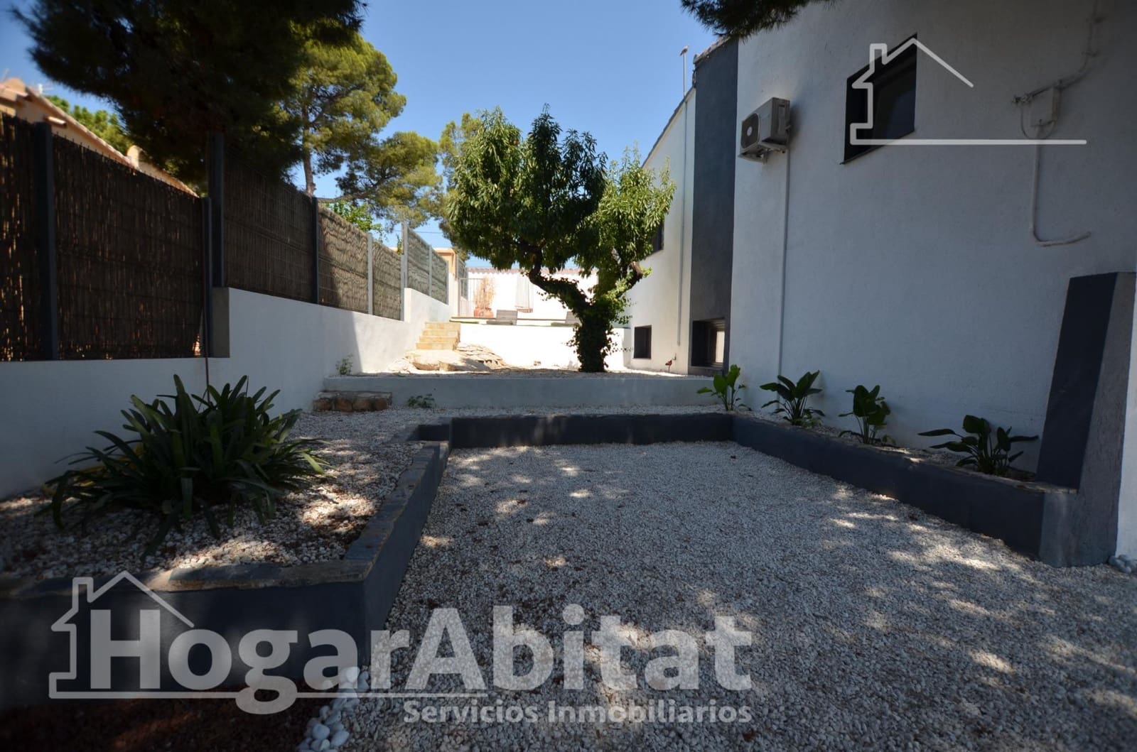 5 bedroom Villa for sale in Calpe / Calp with pool garage - € 719,000 (Ref: 9942567)
