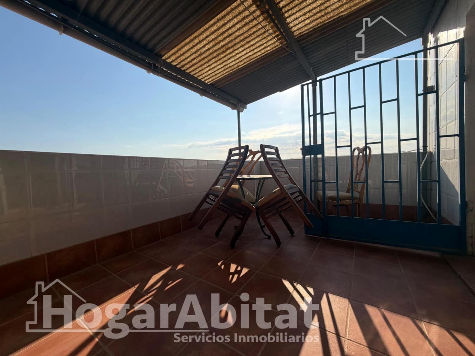 4 soverom Penthouse til salgs i Sagunto / Sagunt - € 180 000 (Ref: 9942576)