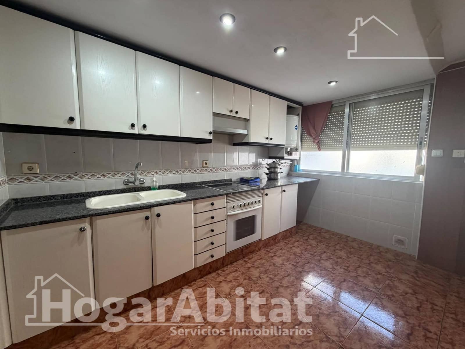 4 soverom Penthouse til salgs i Sagunto / Sagunt - € 180 000 (Ref: 9942576)