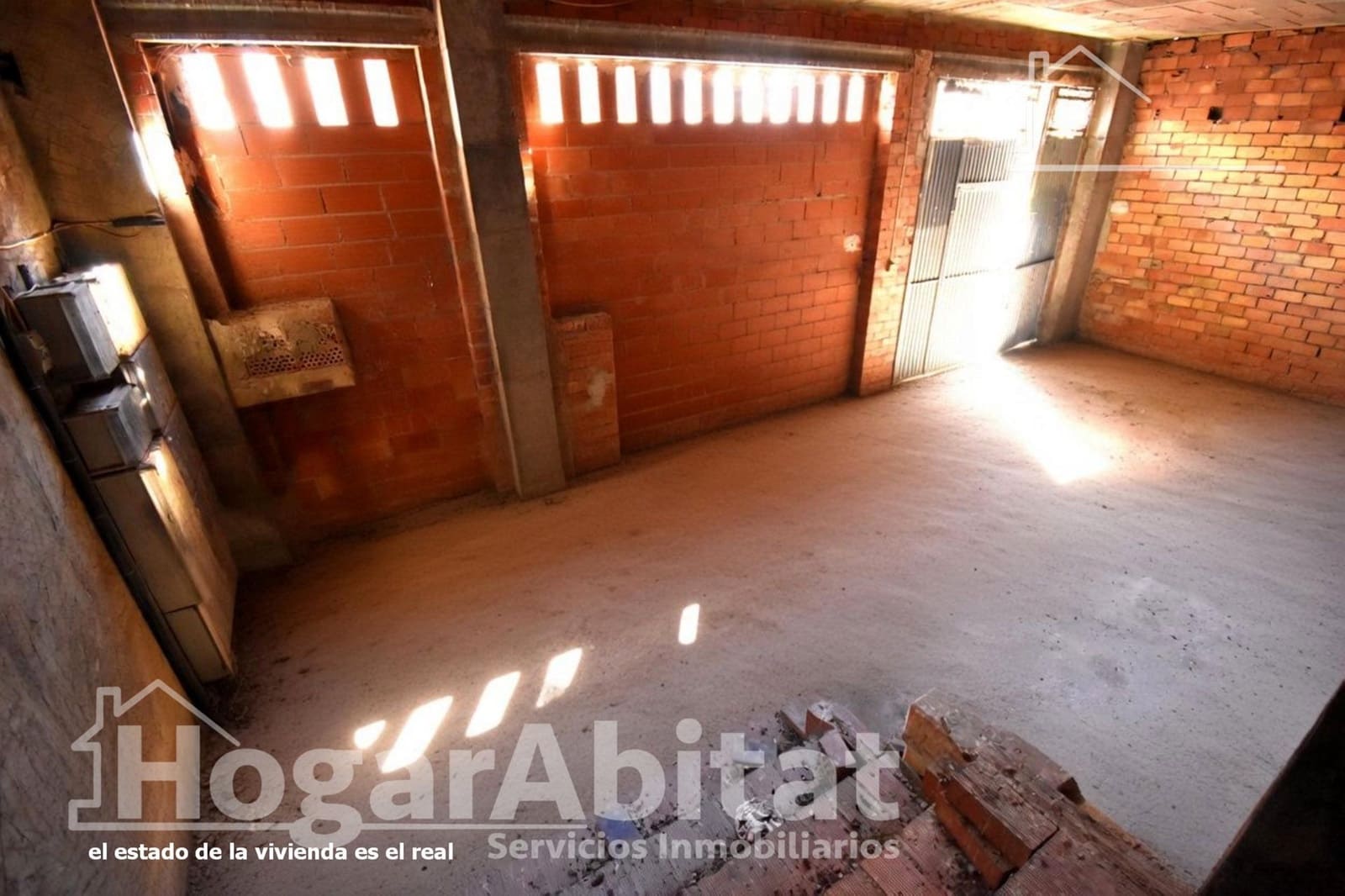 Hus til salgs i Almassora / Almazora - € 99 000 (Ref: 9942583)