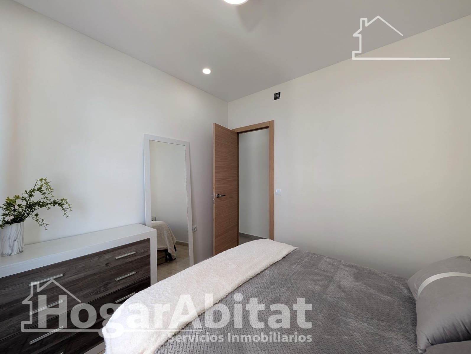 4 sypialnia Mieszkanie na sprzedaż w Miasto Alicante / Alacant - 259 000 € (Ref: 9945759)