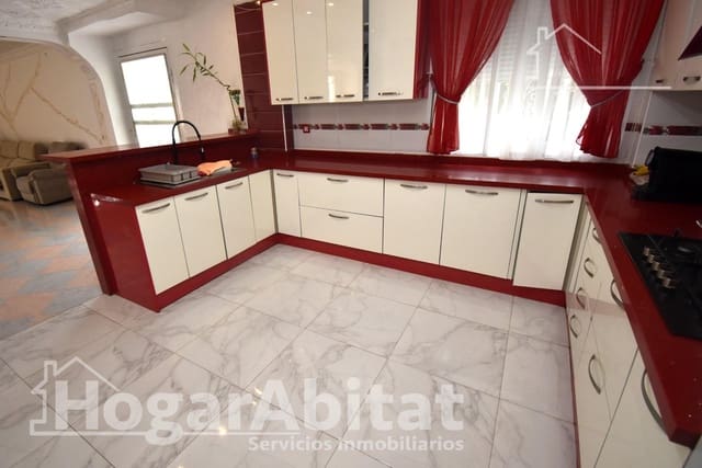 7 Zimmer Haus zu verkaufen in Almassora / Almazora mit Garage - 600.000 € (Ref: 9945761)