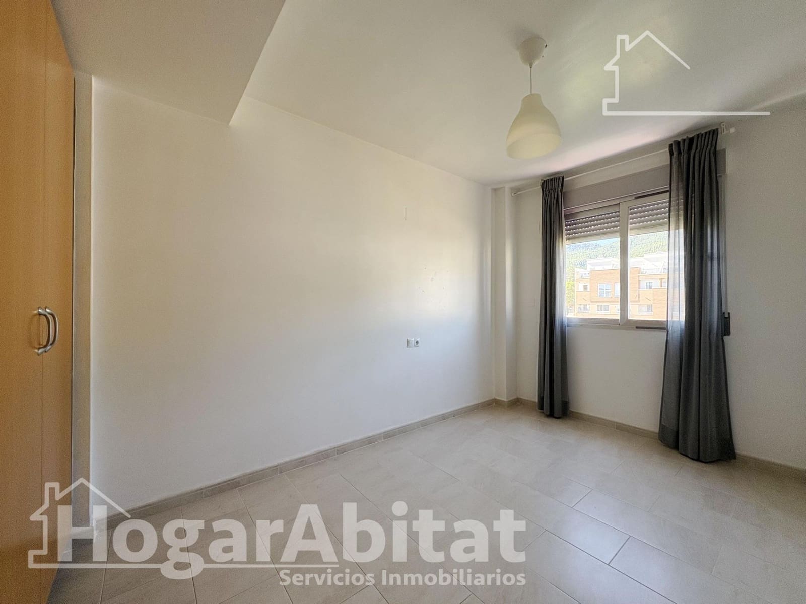 Ático de 4 habitaciones en Villalonga en venta con piscina garaje - 195.000 € (Ref: 9945762)