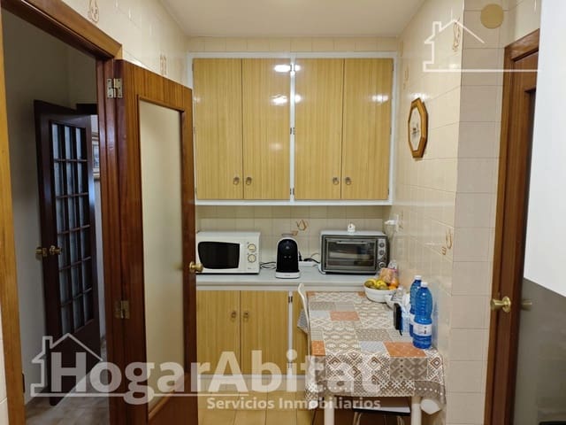 3 slaapkamer Flat te koop in Castelló de la Plana met garage - € 190.000 (Ref: 9945763)