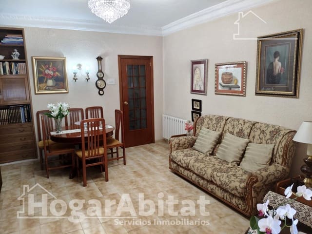 3 slaapkamer Flat te koop in Castelló de la Plana met garage - € 190.000 (Ref: 9945763)