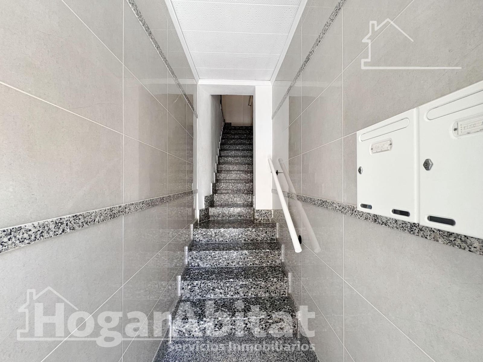 3 soverom Leilighet til salgs i Gandia - € 85 000 (Ref: 9945767)