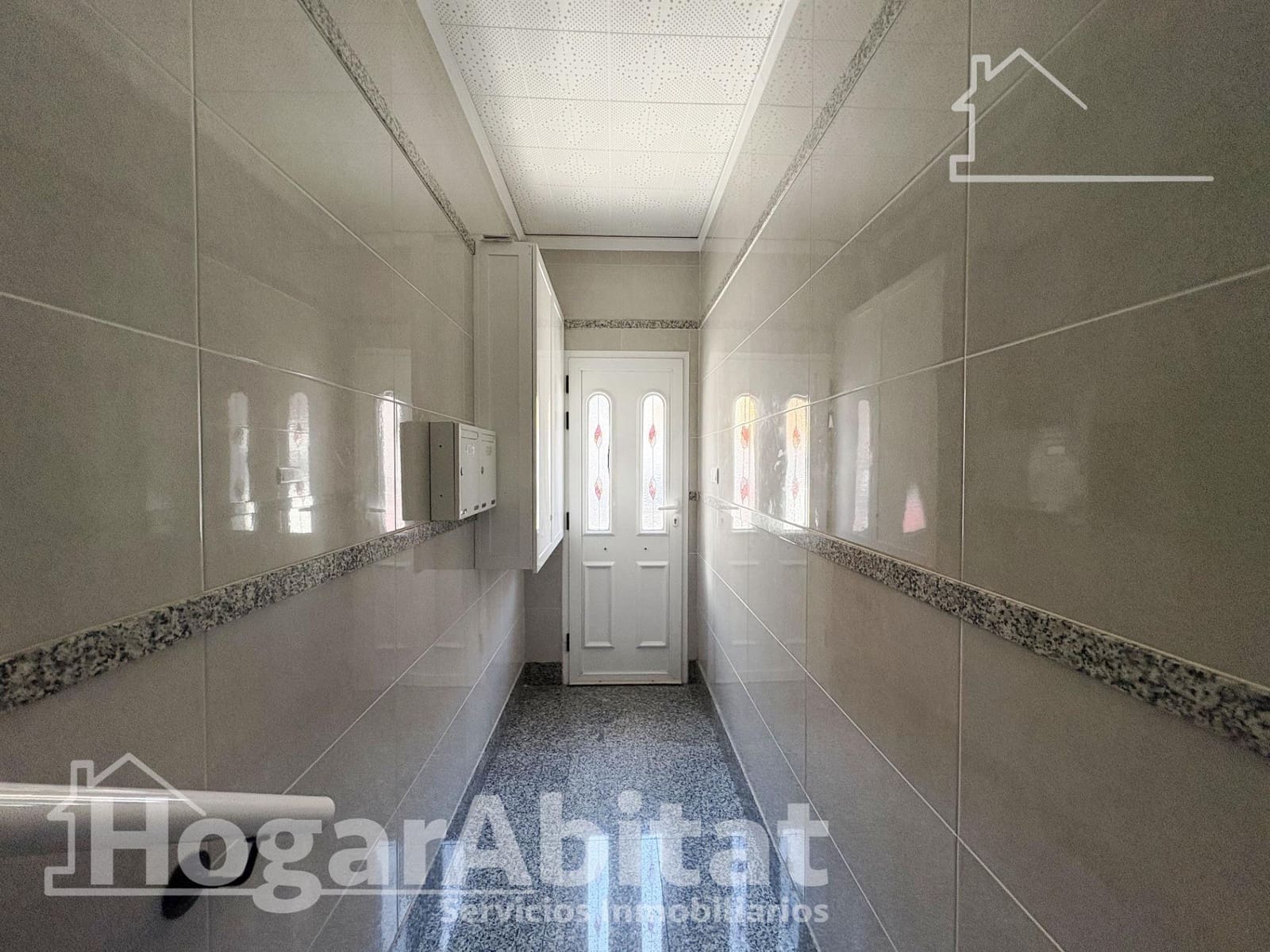 3 soverom Leilighet til salgs i Gandia - € 85 000 (Ref: 9945767)