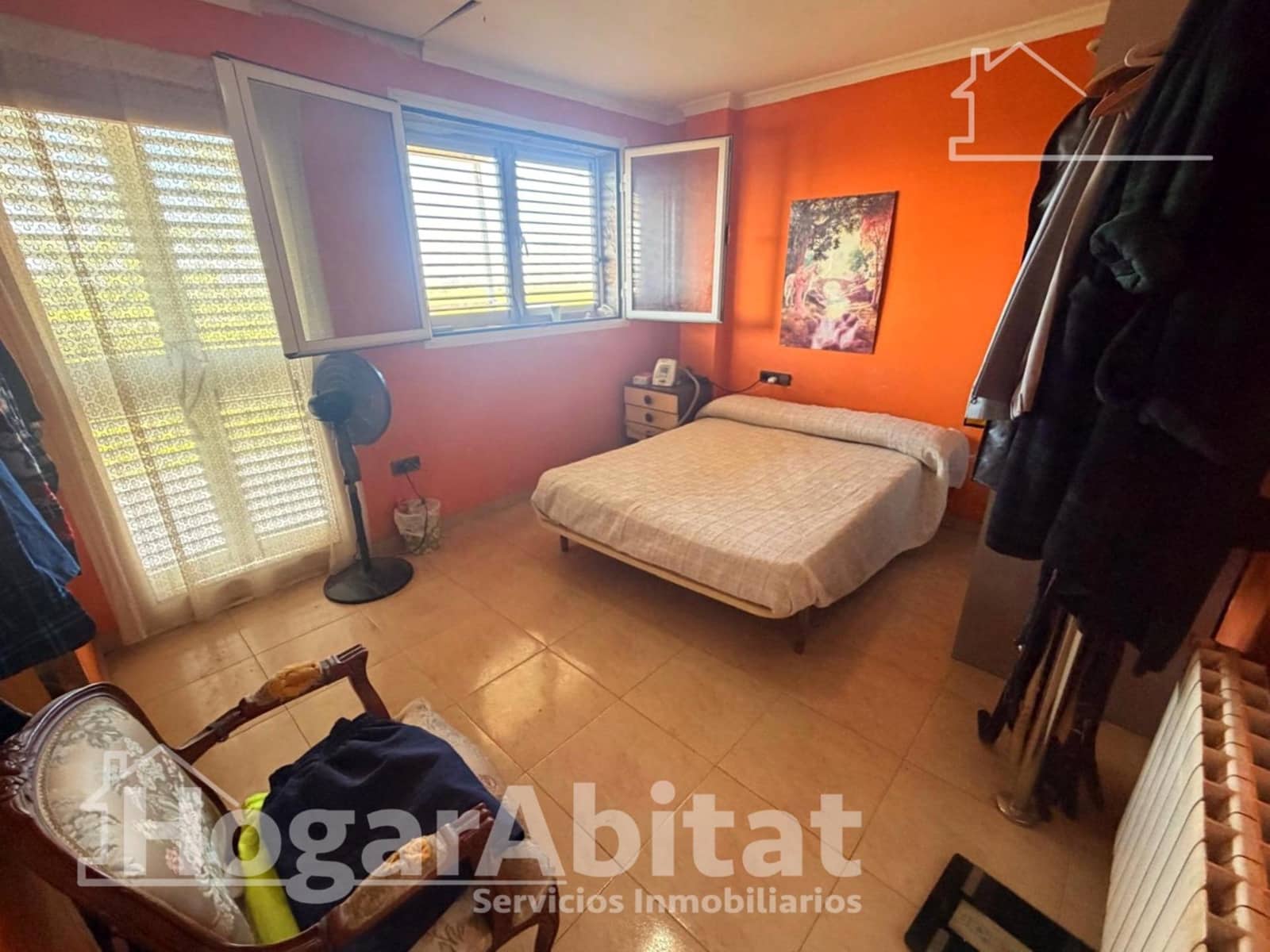 6 Zimmer Villa zu verkaufen in Chiva mit Pool Garage - 450.000 € (Ref: 9945769)