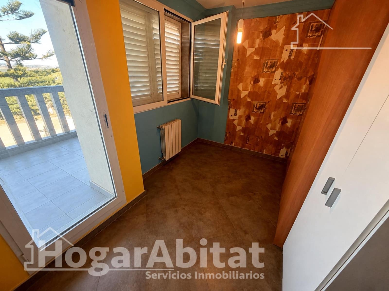 6 Zimmer Villa zu verkaufen in Chiva mit Pool Garage - 450.000 € (Ref: 9945769)