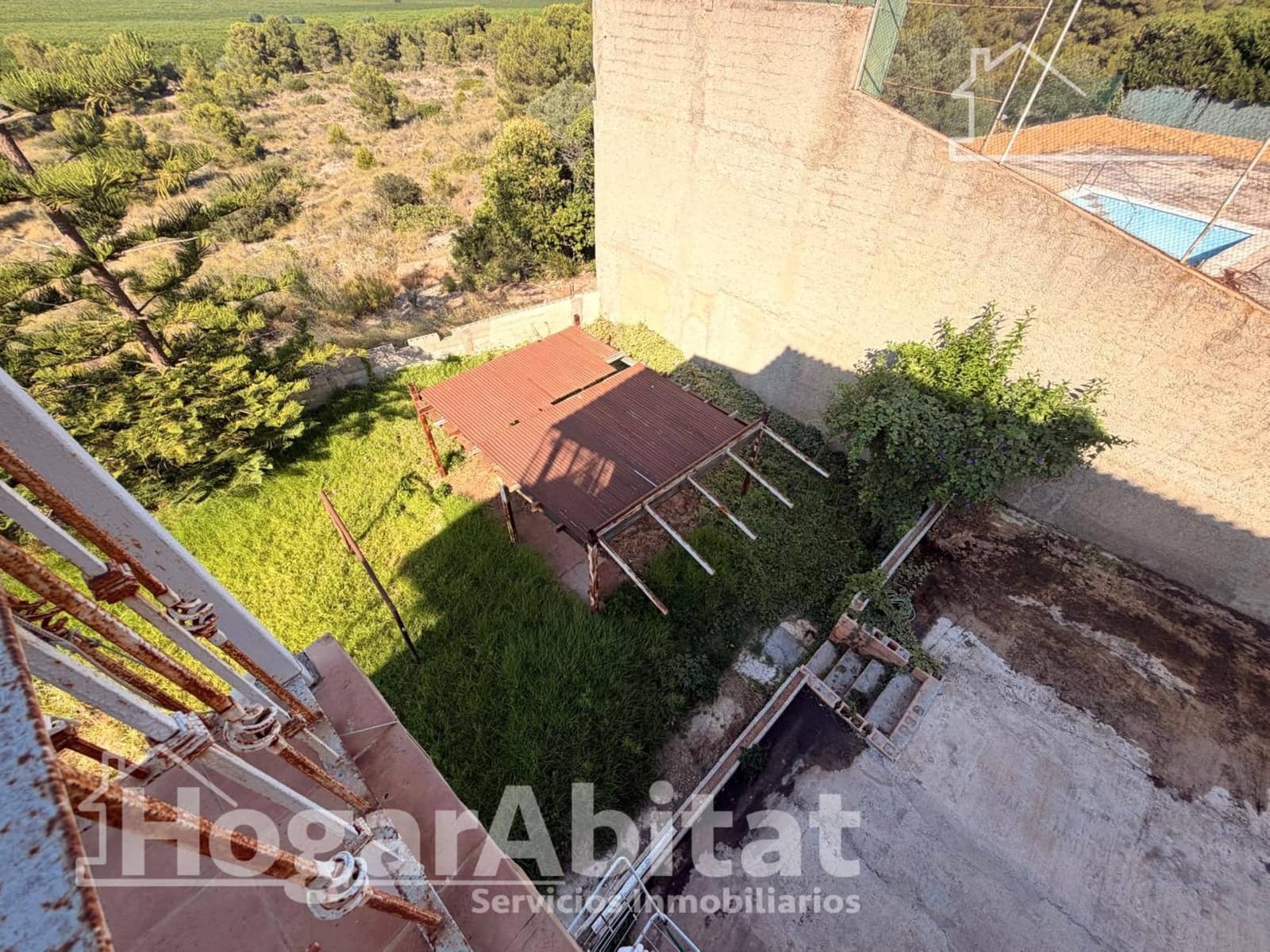 6 Zimmer Villa zu verkaufen in Chiva mit Pool Garage - 450.000 € (Ref: 9945769)