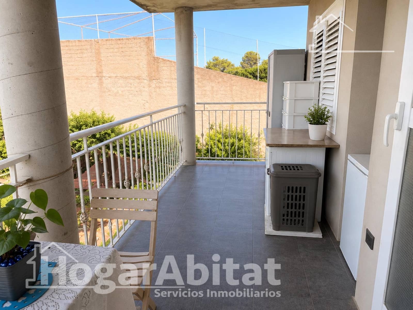 6 Zimmer Villa zu verkaufen in Chiva mit Pool Garage - 450.000 € (Ref: 9945769)
