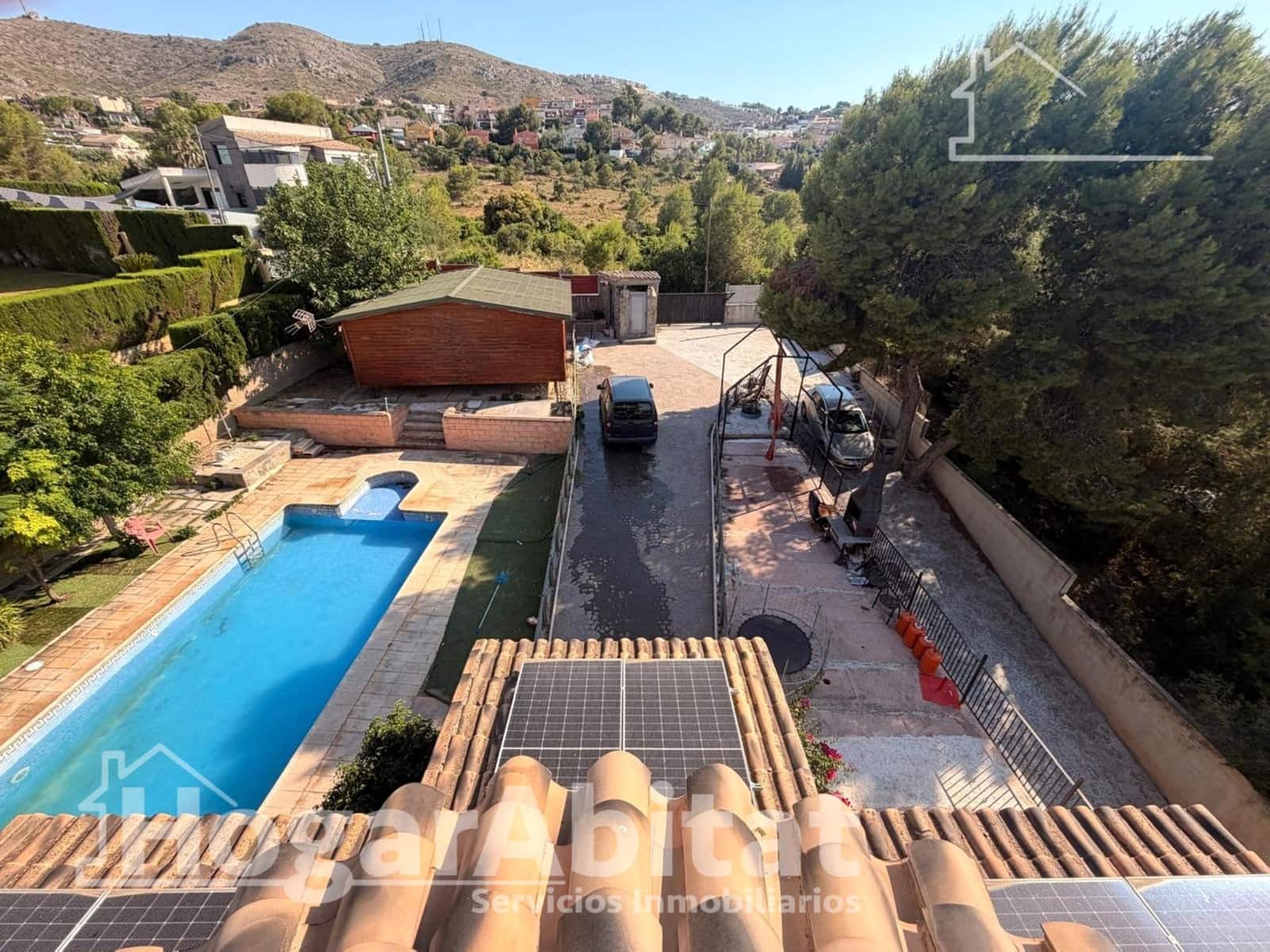 6 Zimmer Villa zu verkaufen in Chiva mit Pool Garage - 450.000 € (Ref: 9945769)