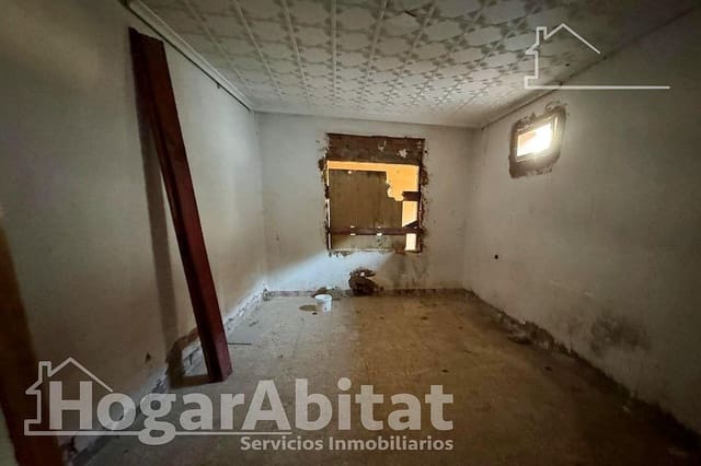 3 bedroom Villa for sale in Vila-real - € 90,000 (Ref: 9947973)