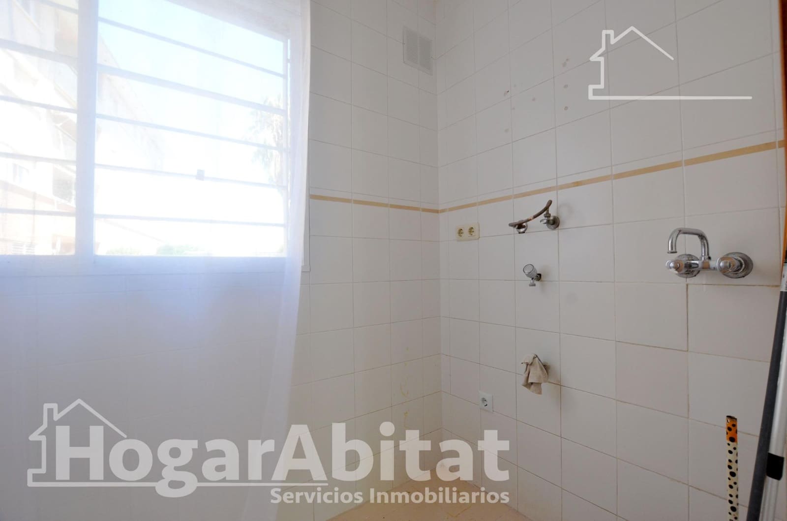 3 soveværelse Lejlighed til salg i Gandia - € 115.000 (Ref: 9949843)