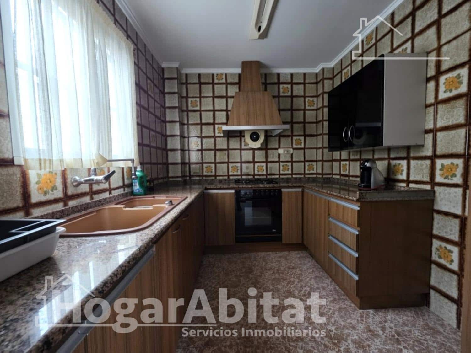 3 soveværelse Lejlighed til salg i Valencia by - € 246.000 (Ref: 9949844)