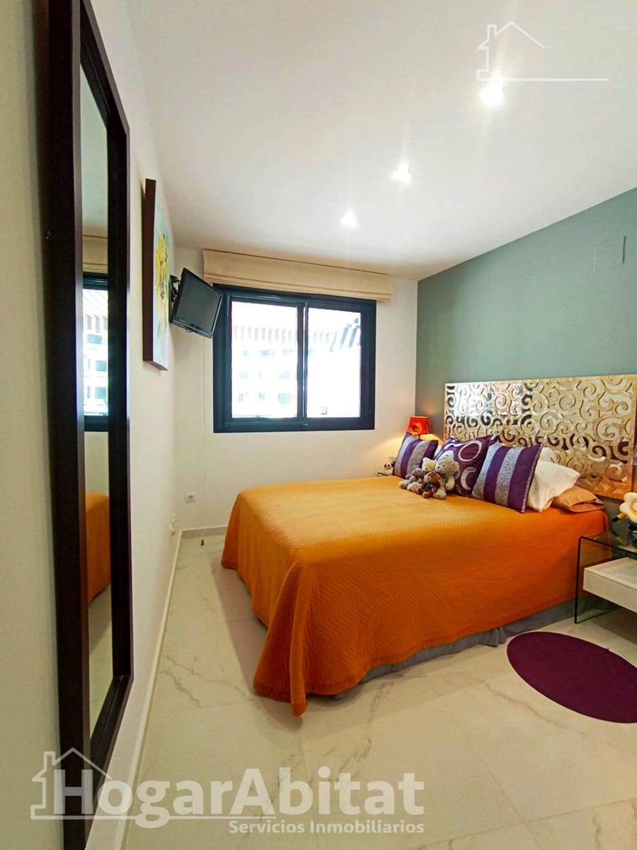 2 slaapkamer Flat te koop in Denia met zwembad - € 370.000 (Ref: 9949845)