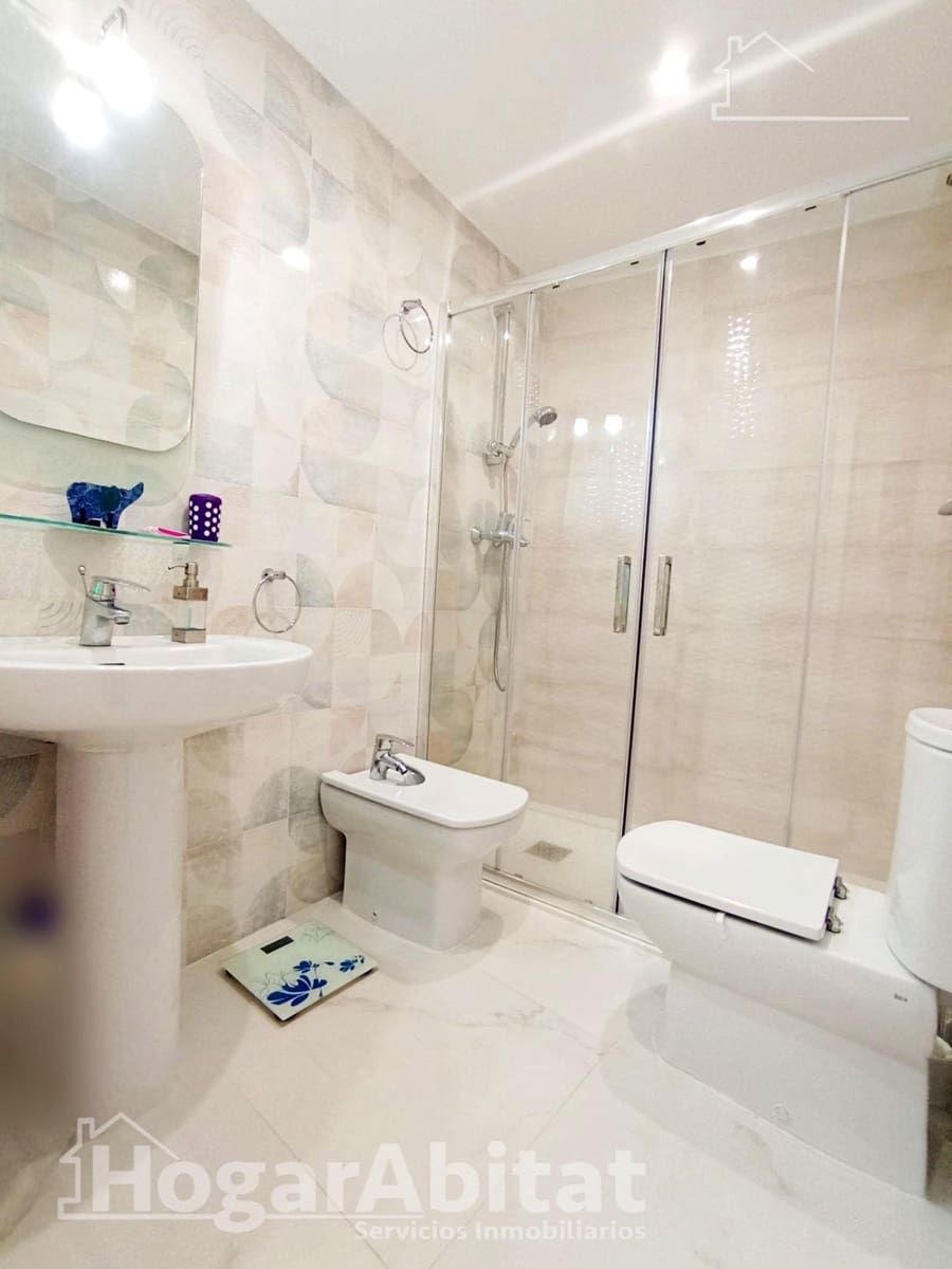 2 slaapkamer Flat te koop in Denia met zwembad - € 370.000 (Ref: 9949845)