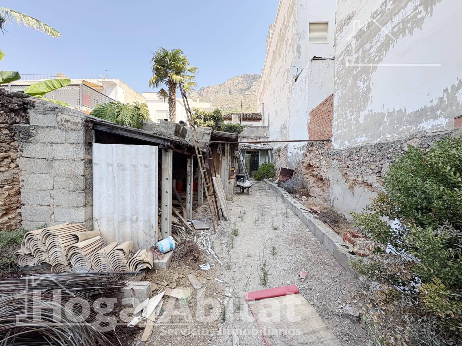 5 soveværelse Byhus til salg i Tavernes de la Valldigna - € 85.000 (Ref: 9949854)