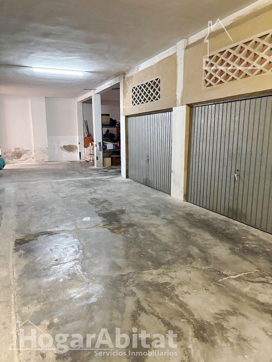 4 slaapkamer Flat te koop in Piles met garage - € 110.000 (Ref: 9952675)