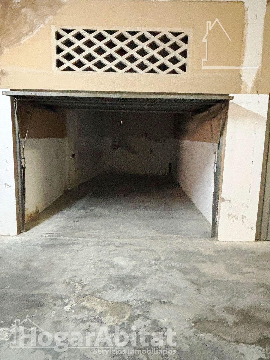 4 slaapkamer Flat te koop in Piles met garage - € 110.000 (Ref: 9952675)