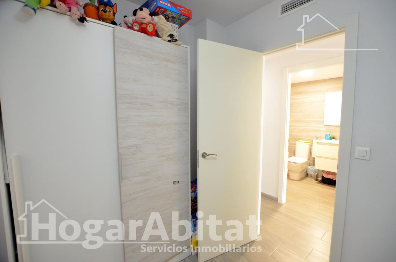 Piso de 3 habitaciones en San Vicente / Sant Vicent del Raspeig en venta con garaje - 244.900 € (Ref: 9952677)
