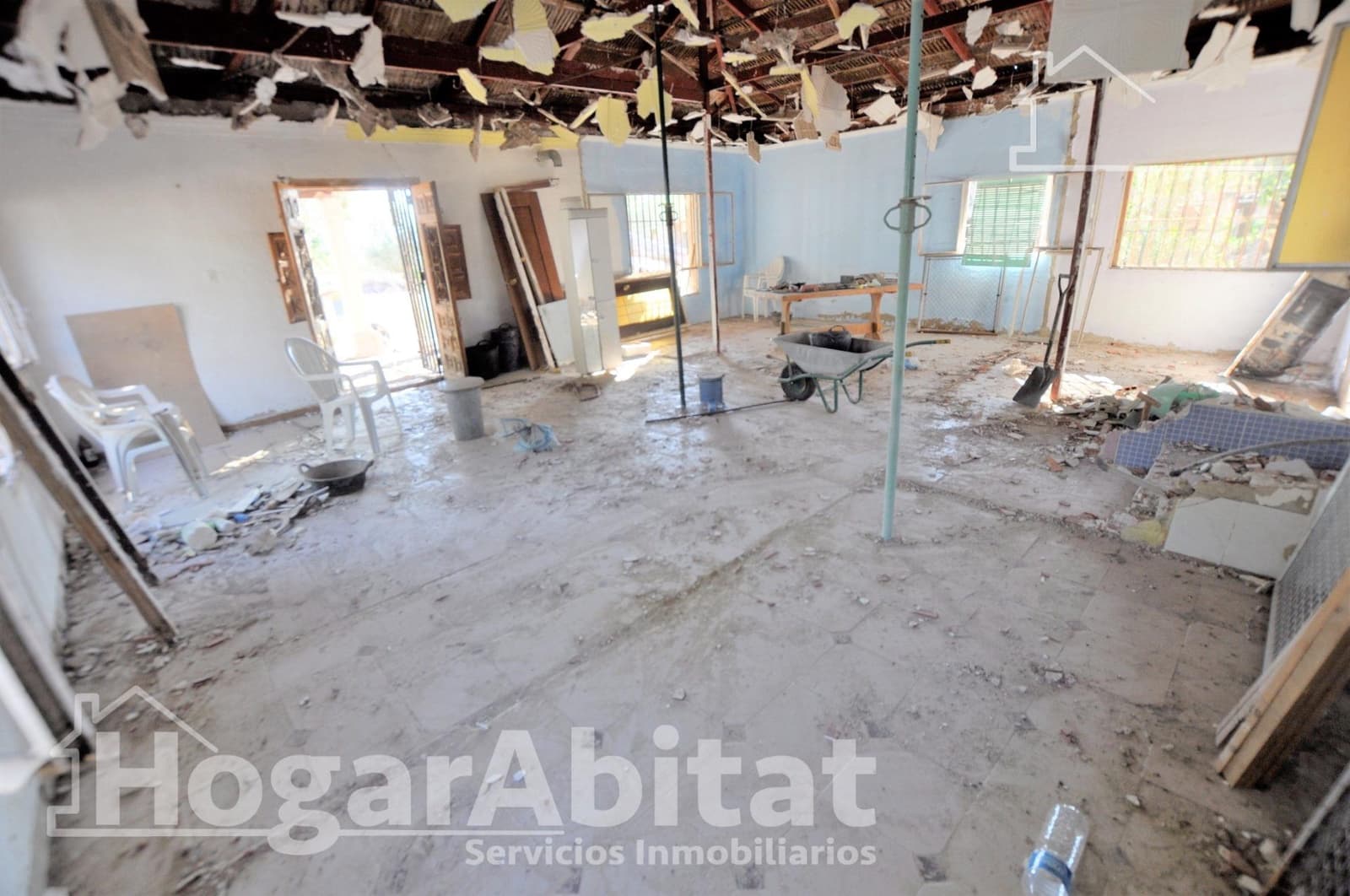 Willa na sprzedaż w Betera z garażem - 120 000 € (Ref: 9952684)