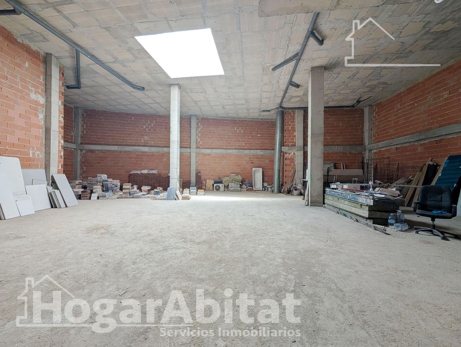 Erhverv til salg i Alicante by - € 271.000 (Ref: 9954268)