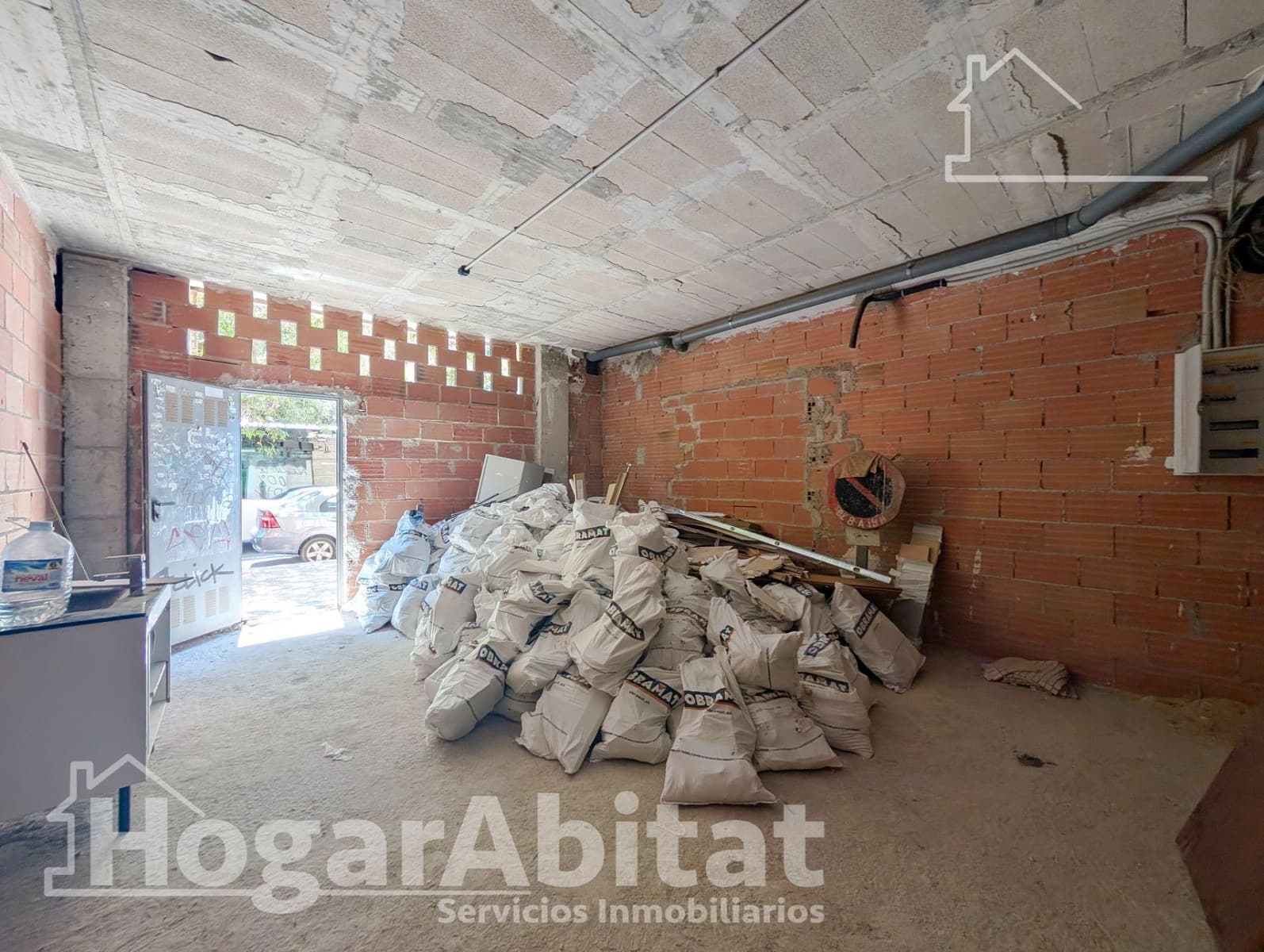 Erhverv til salg i Alicante by - € 271.000 (Ref: 9954268)