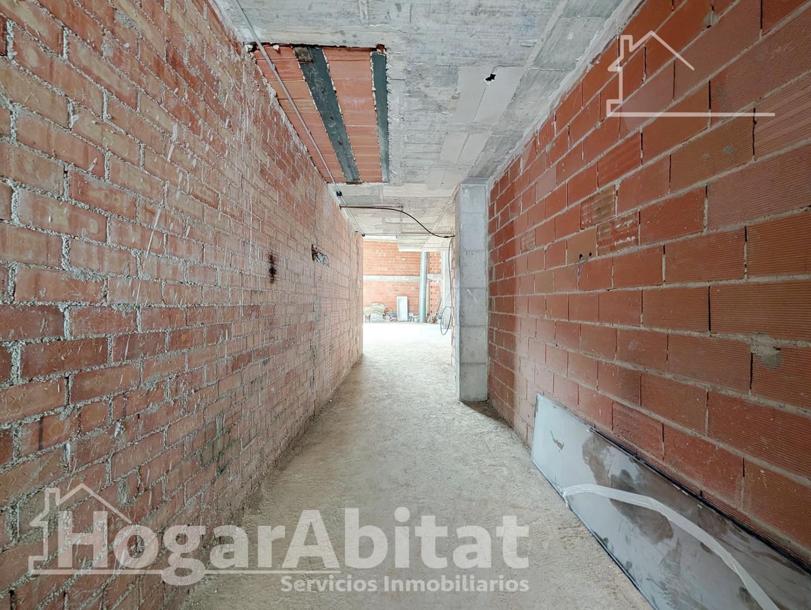 Erhverv til salg i Alicante by - € 271.000 (Ref: 9954268)
