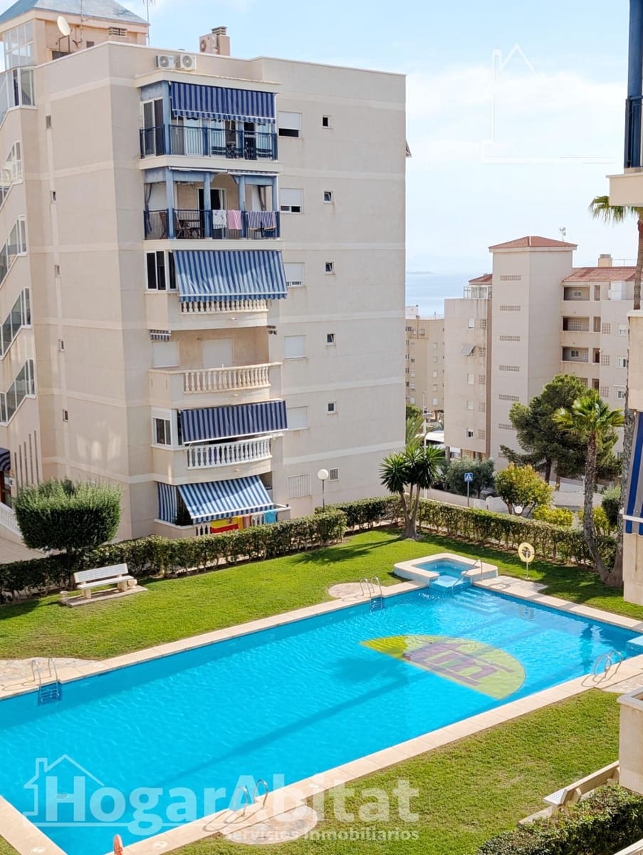 3 soveværelse Lejlighed til salg i Arenales del Sol med swimmingpool - € 283.000 (Ref: 9954270)