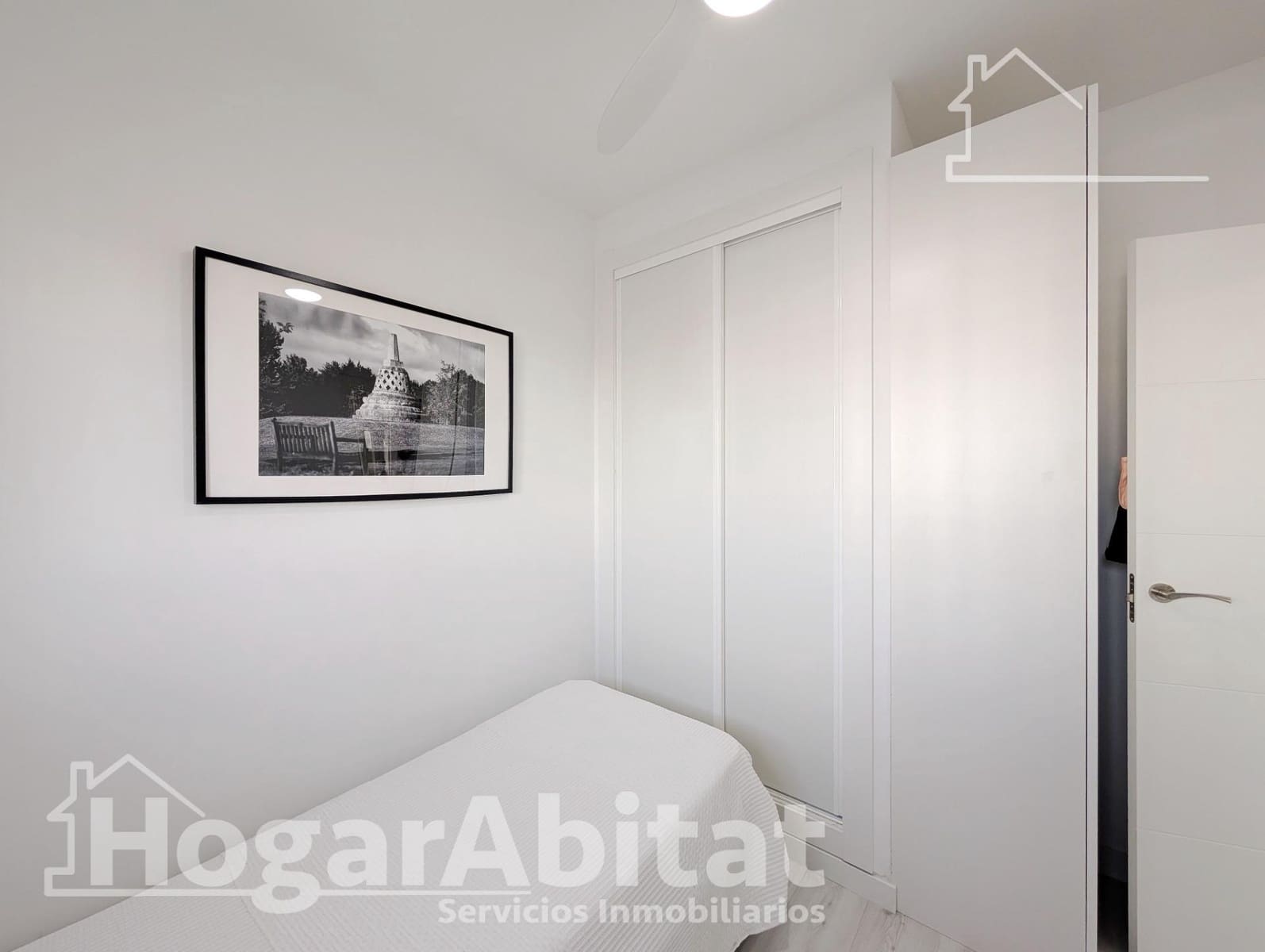 3 soveværelse Lejlighed til salg i Arenales del Sol med swimmingpool - € 283.000 (Ref: 9954270)