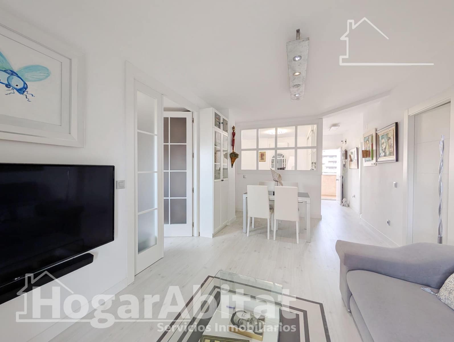 3 soveværelse Lejlighed til salg i Arenales del Sol med swimmingpool - € 283.000 (Ref: 9954270)