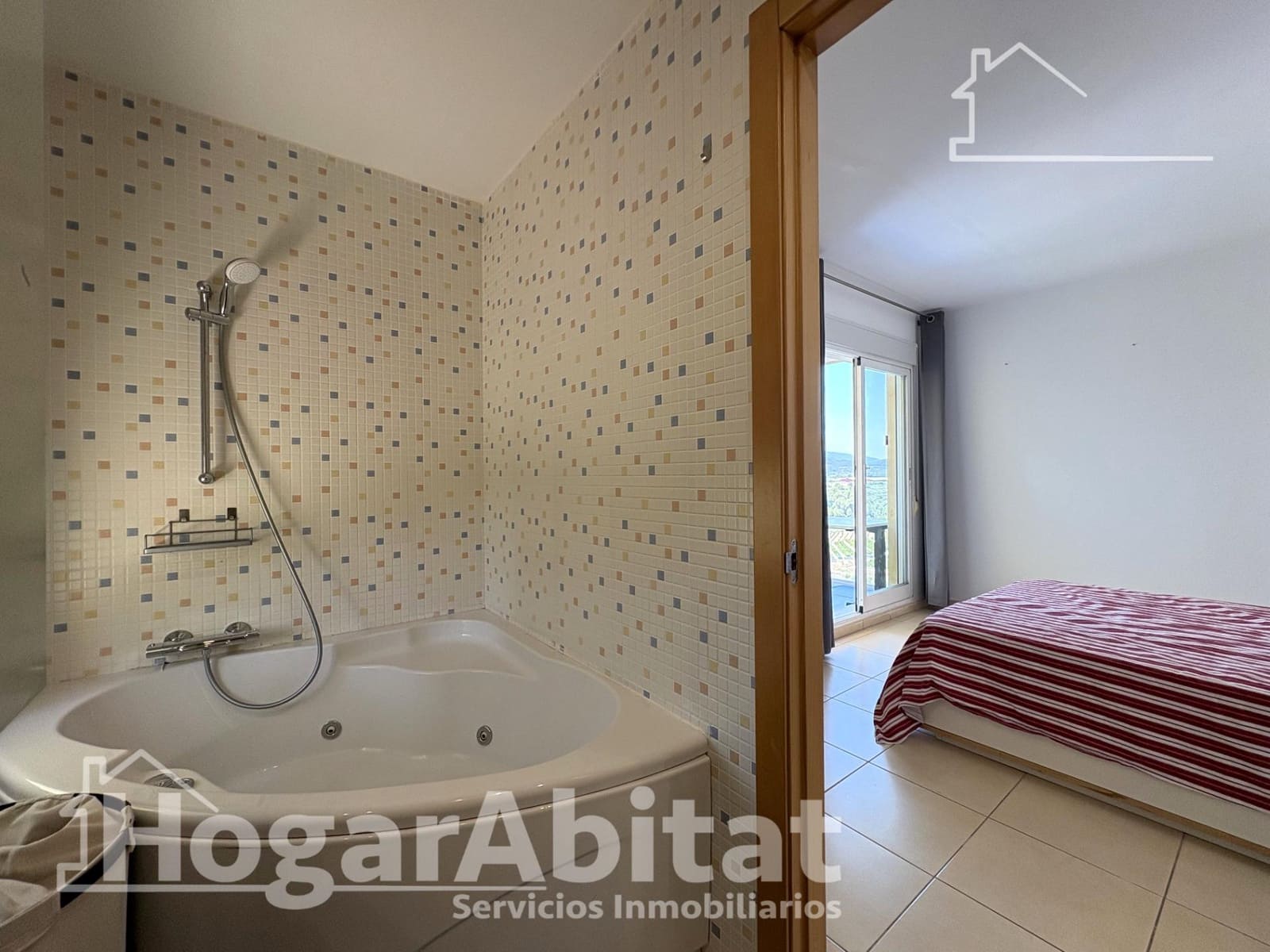 3 bedroom Villa for sale in Almiserat / Almisera with garage - € 170,000 (Ref: 9954274)
