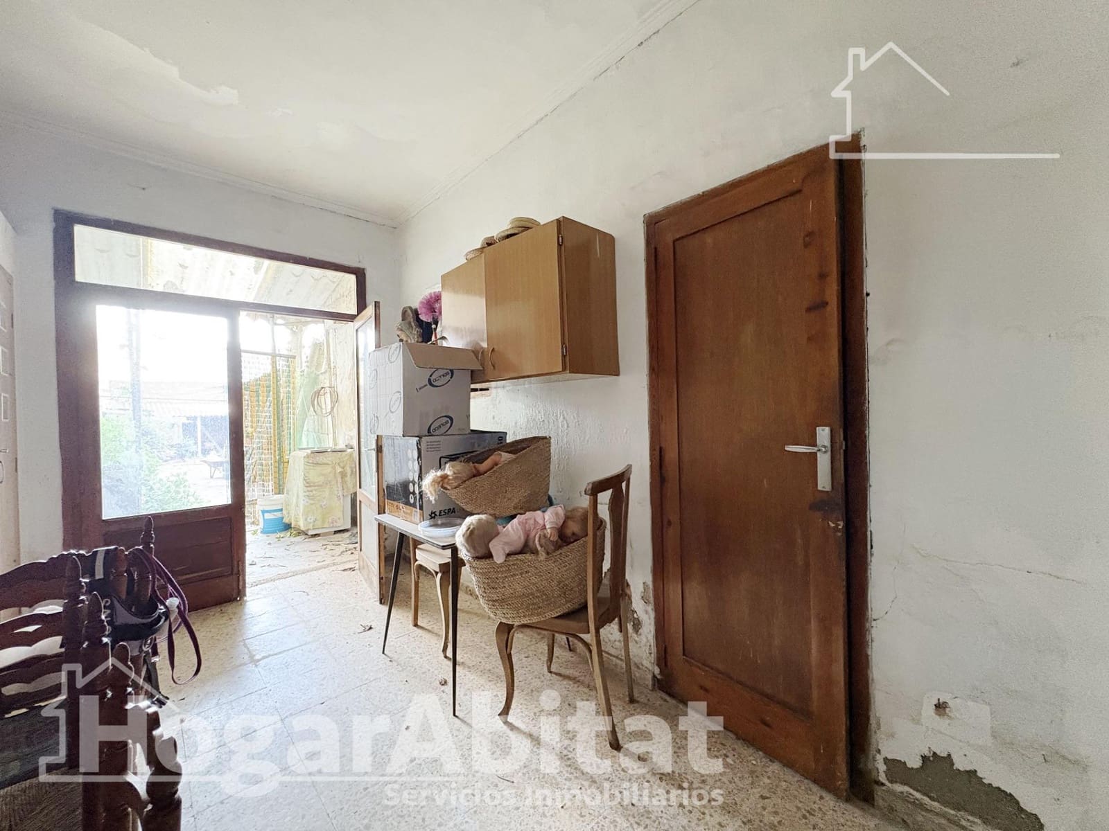 5 bedroom Townhouse for sale in Tavernes de la Valldigna - € 85,000 (Ref: 9954276)