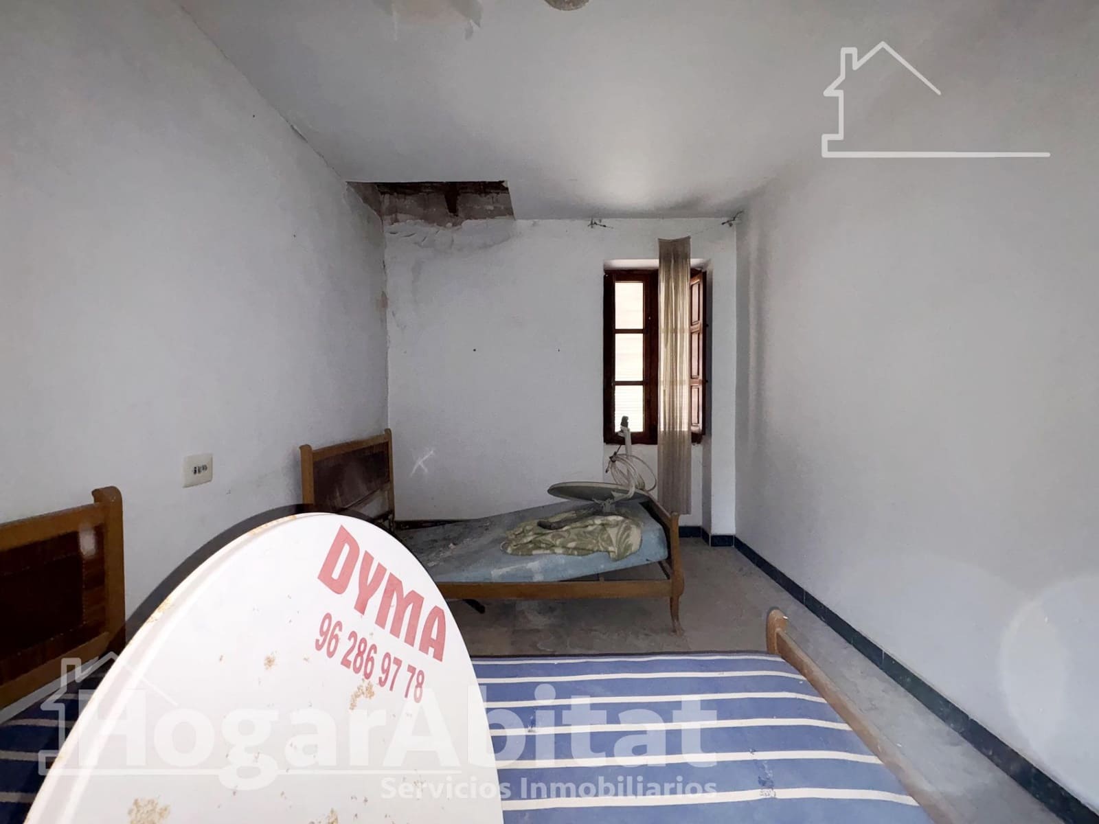 5 bedroom Townhouse for sale in Tavernes de la Valldigna - € 85,000 (Ref: 9954276)