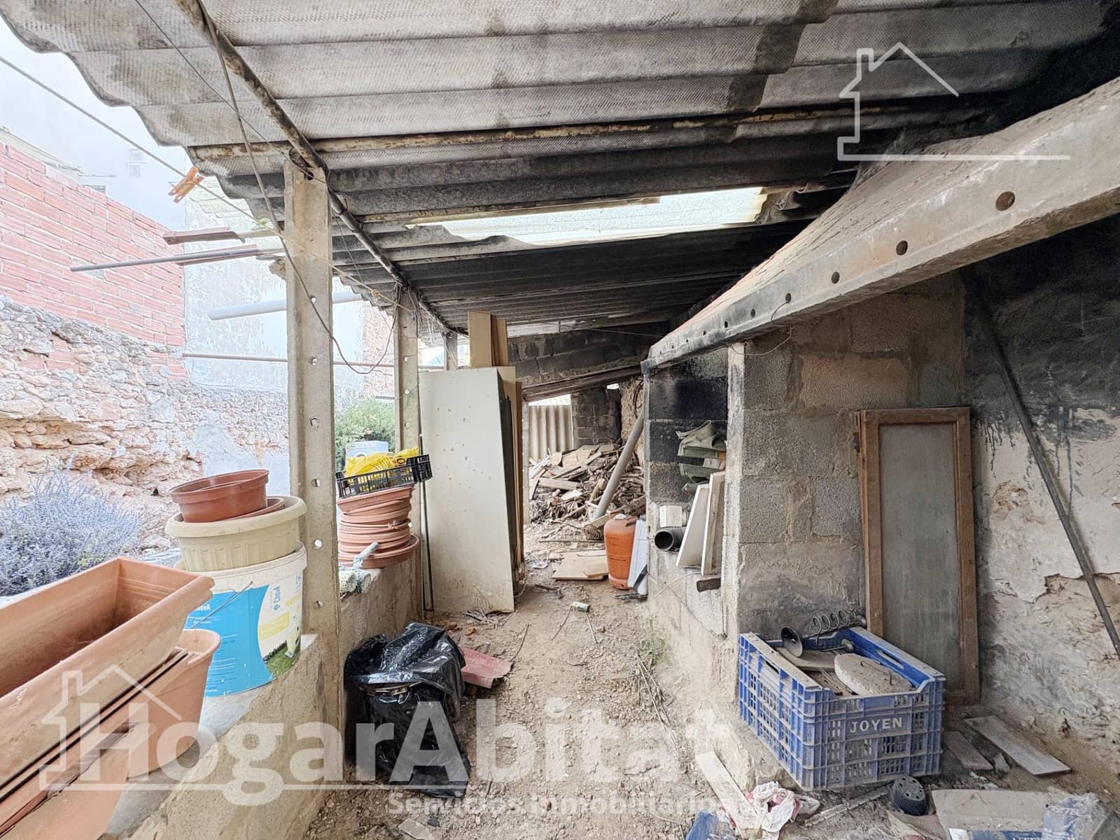 5 bedroom Townhouse for sale in Tavernes de la Valldigna - € 85,000 (Ref: 9954276)