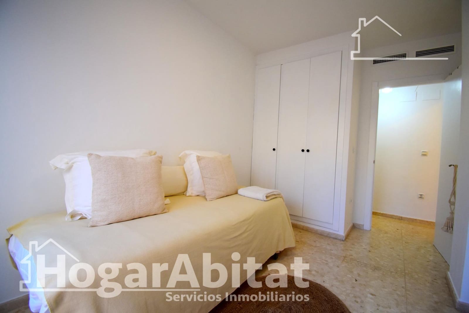 3 soveværelse Lejlighed til salg i Oliva - € 170.000 (Ref: 9954277)