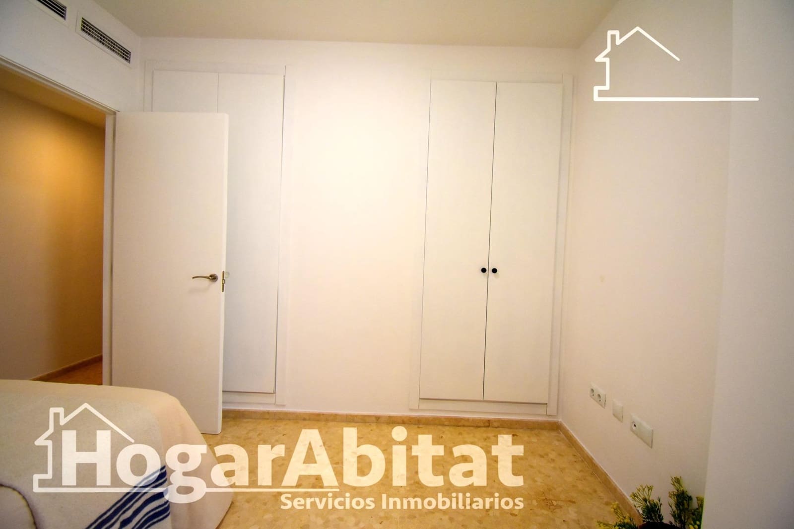 3 soveværelse Lejlighed til salg i Oliva - € 170.000 (Ref: 9954277)