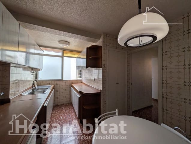 3 quarto Penthouse para venda em Carolinas Bajas, Alicante cidade - 196 000 € (Ref: 9958016)