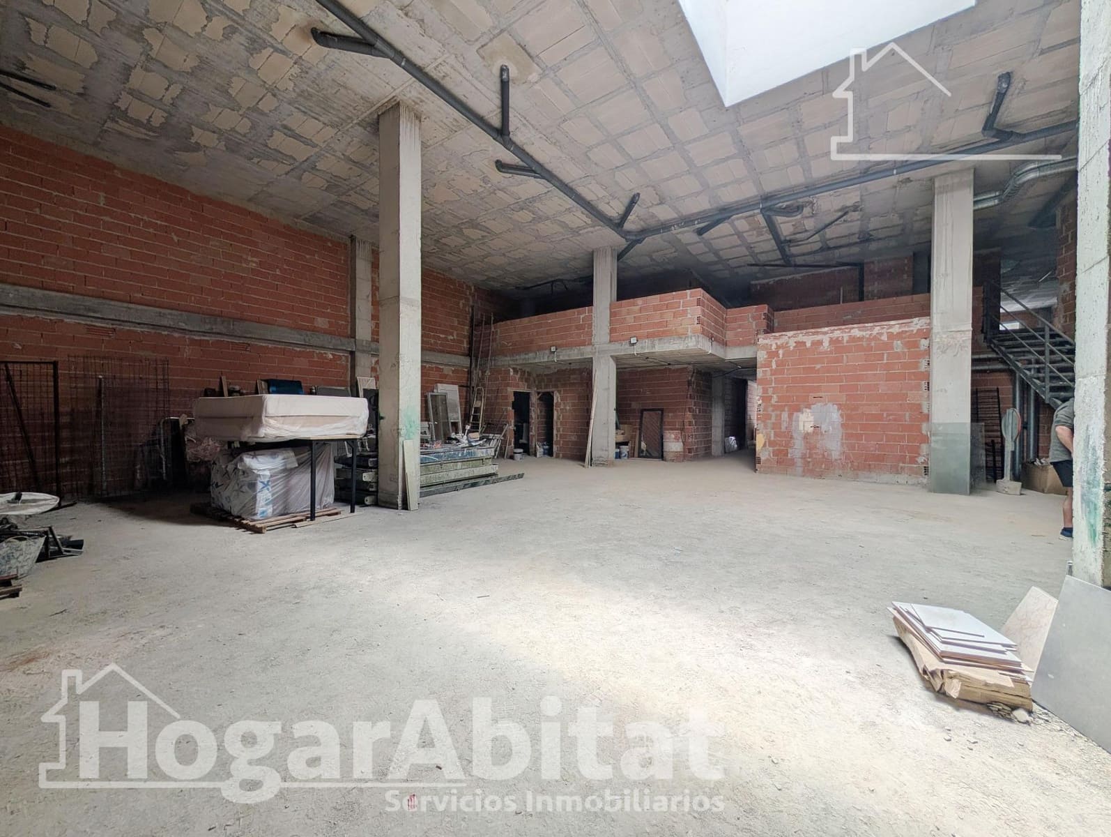 Comercial para venda em Alicante cidade - 271 000 € (Ref: 9958022)