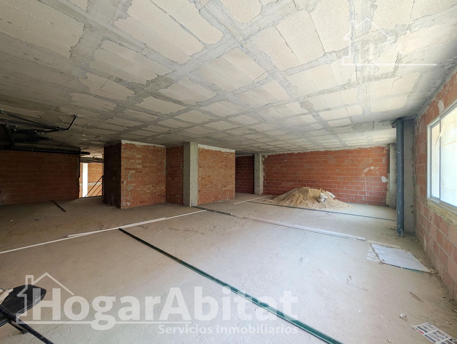 Comercial para venda em Alicante cidade - 271 000 € (Ref: 9958022)
