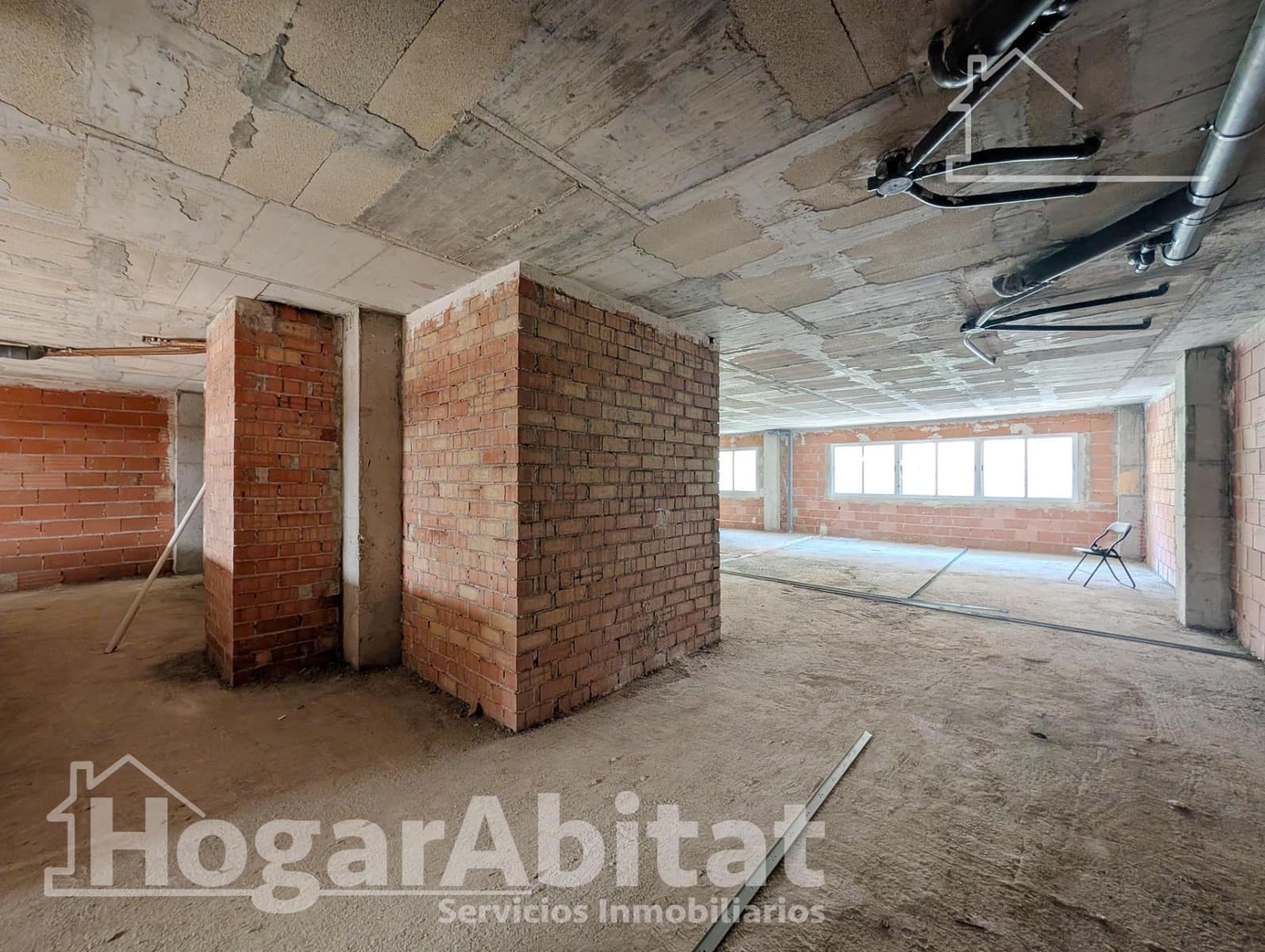 Comercial para venda em Alicante cidade - 271 000 € (Ref: 9958022)