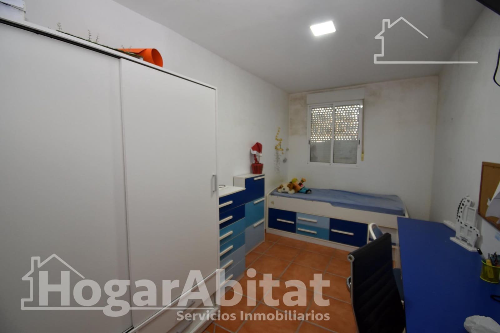 3 bedroom Villa for sale in Sueca with pool garage - € 150,000 (Ref: 9958026)