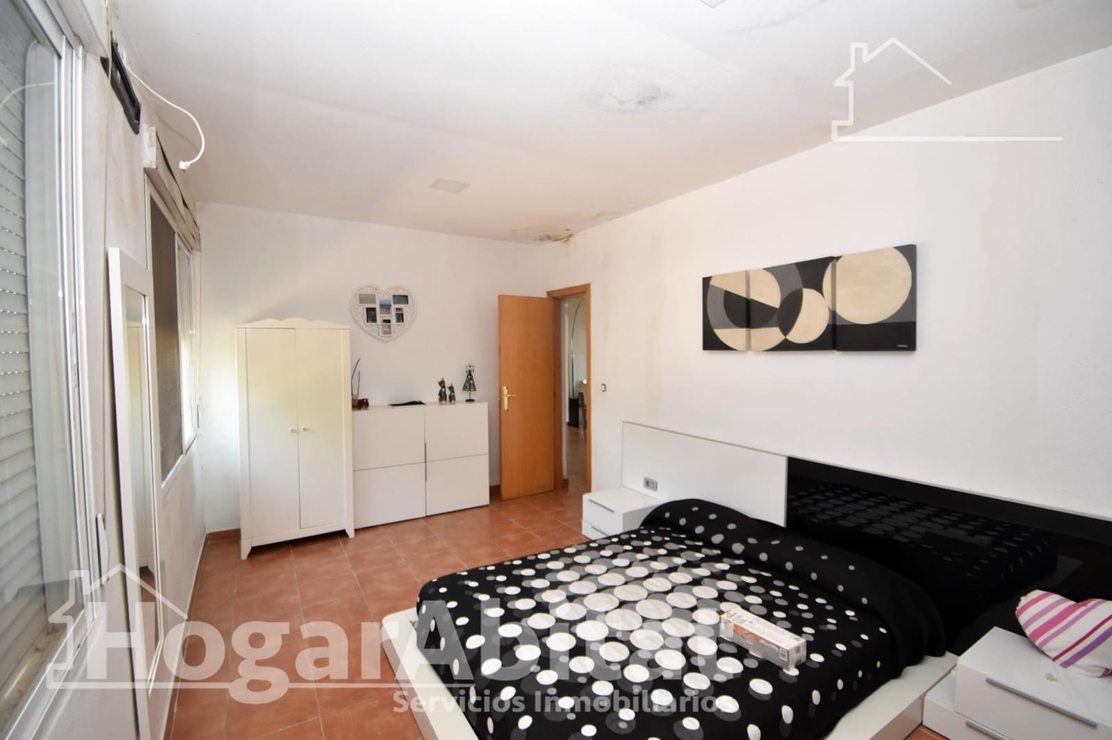 3 bedroom Villa for sale in Sueca with pool garage - € 150,000 (Ref: 9958026)
