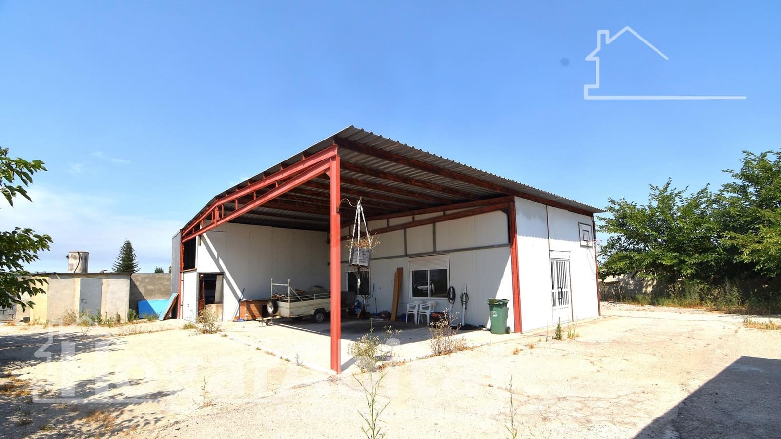 3 bedroom Villa for sale in Sueca with pool garage - € 150,000 (Ref: 9958026)