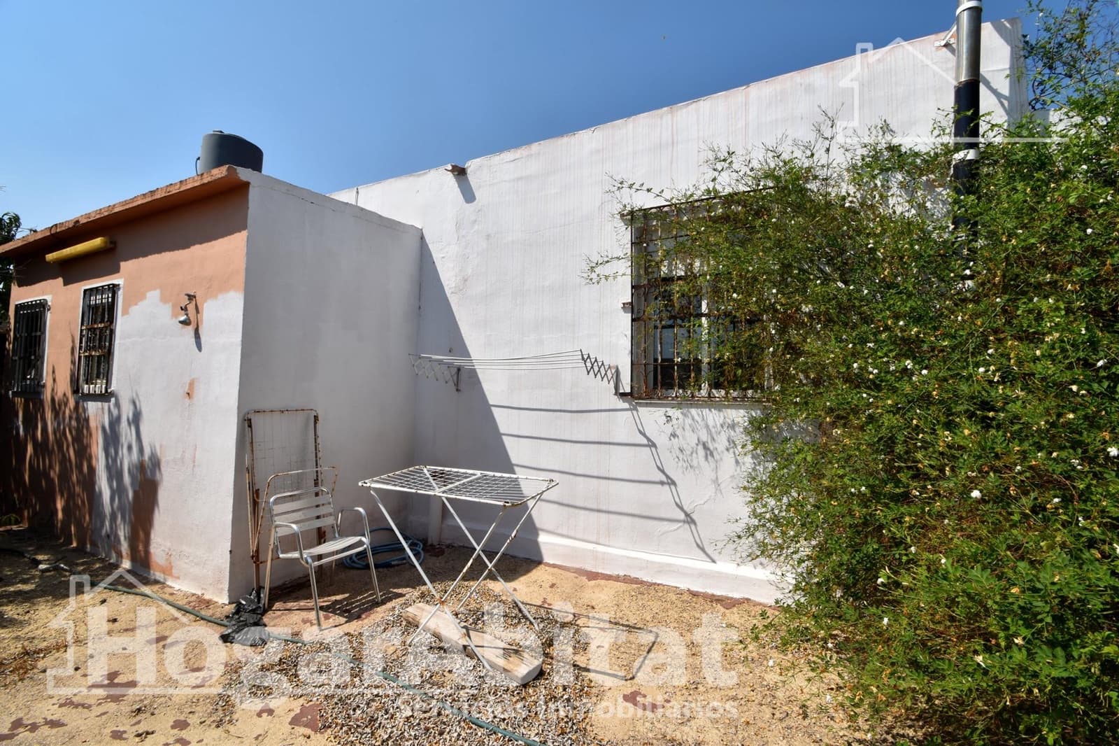 3 bedroom Villa for sale in Sueca with pool garage - € 150,000 (Ref: 9958026)