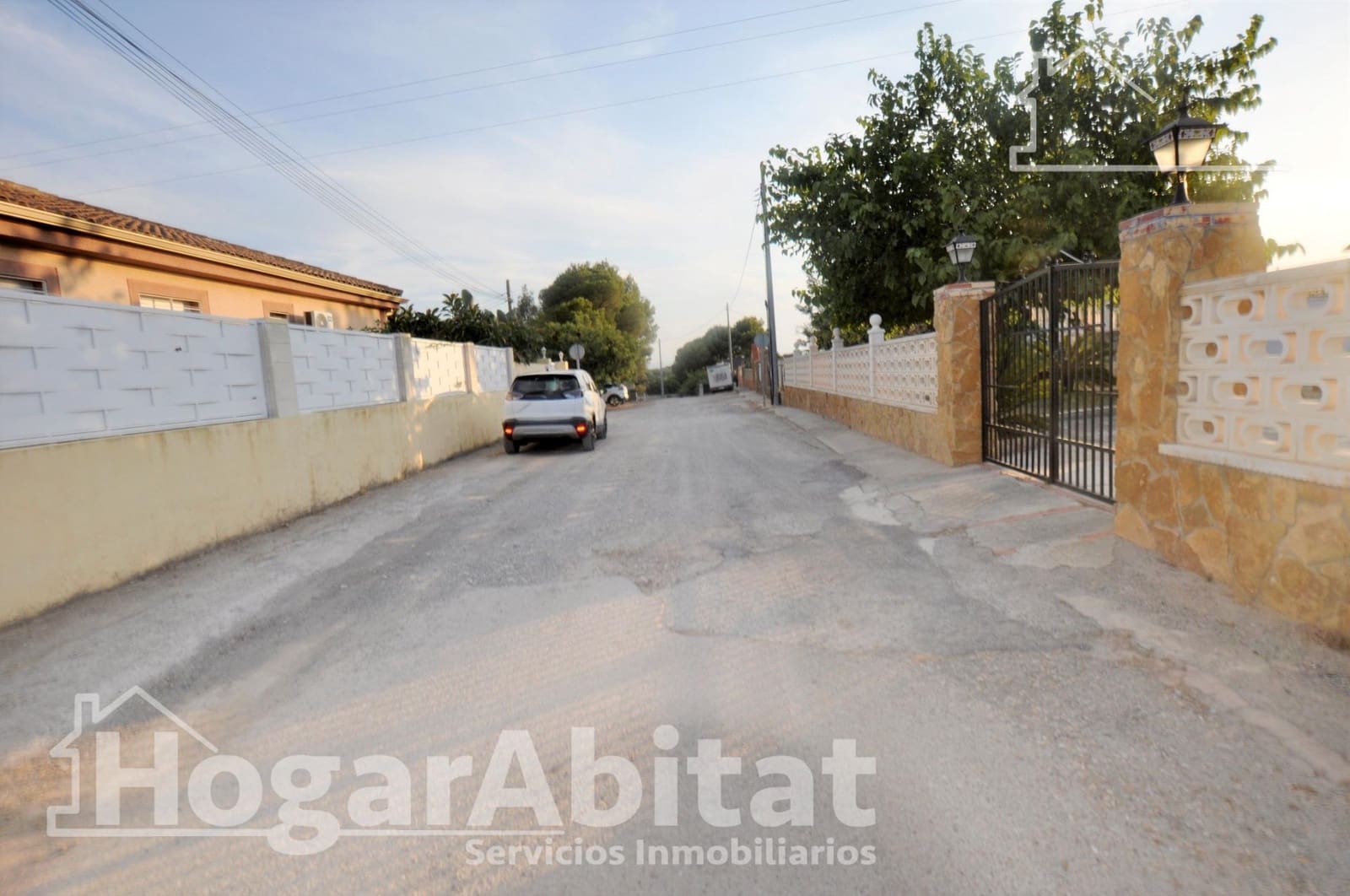 4 Zimmer Villa zu verkaufen in Naquera mit Pool Garage - 380.000 € (Ref: 9958030)