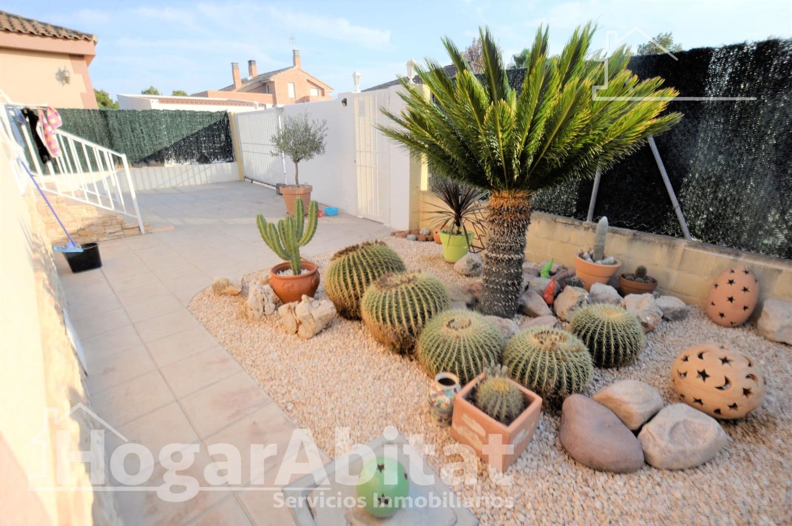 4 Zimmer Villa zu verkaufen in Naquera mit Pool Garage - 380.000 € (Ref: 9958030)